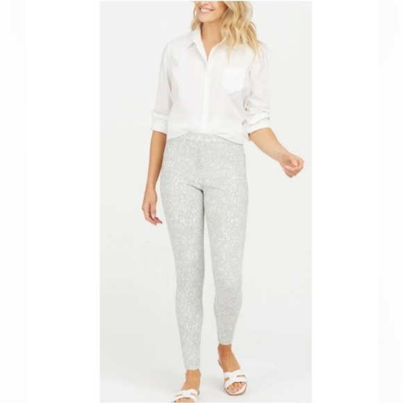 NWT SPANX Ankle Jeanish Leggings in Speckled Grey NEW - Picture 2 of 3